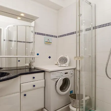 Les 4 Soleils- 174- Moderne 4 Pers Apartment